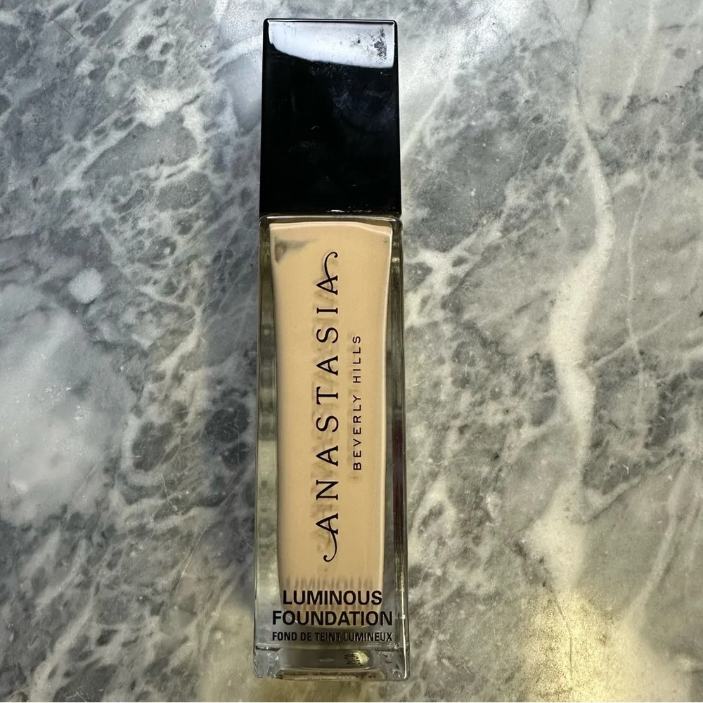 Anastasia Beverly‎ Hills ABH Luminous Foundation 150W